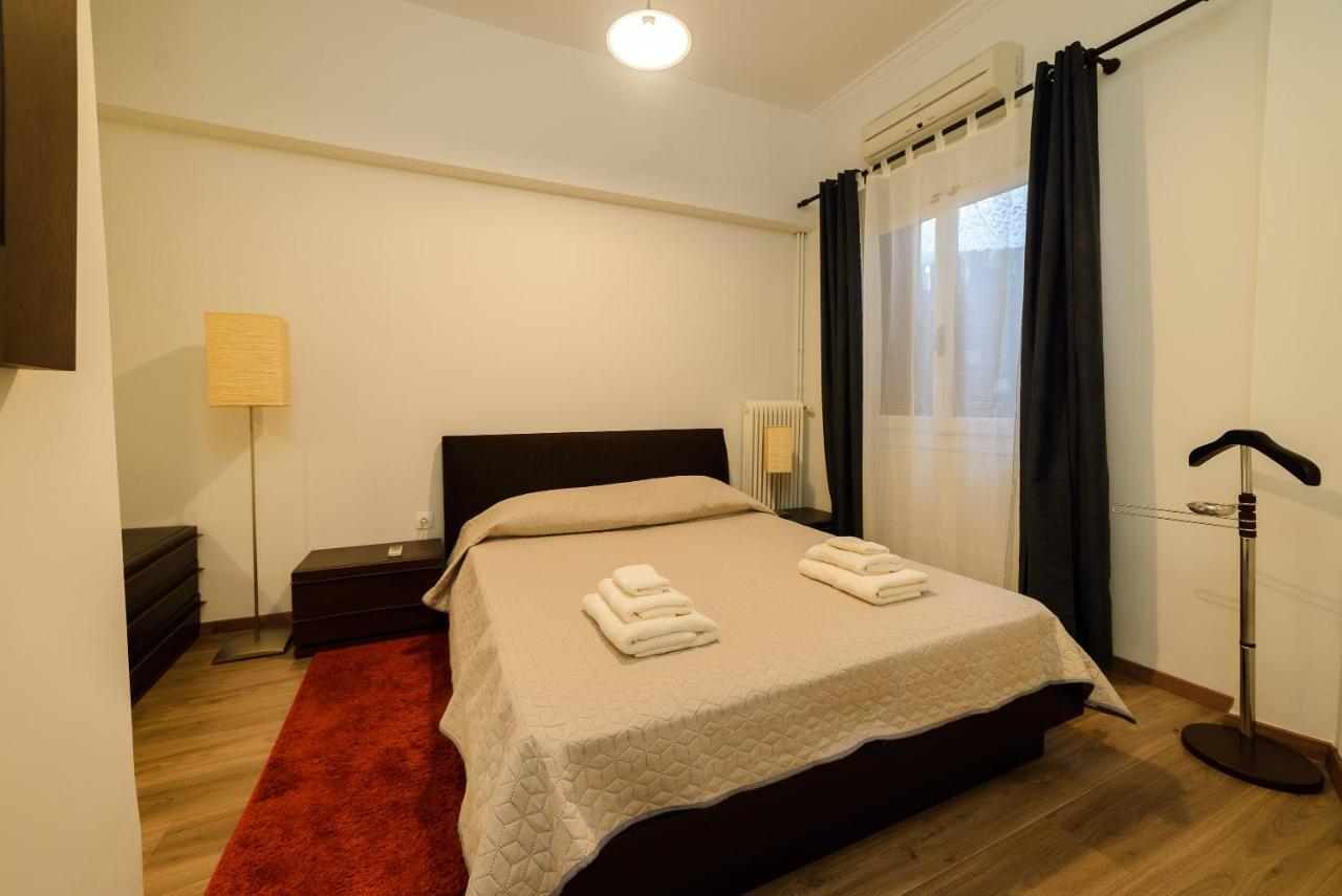 Belucky Apartments - Φio Афіни Екстер'єр фото